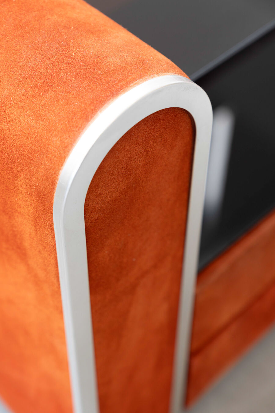 Alcantara chest of drawers, 70s