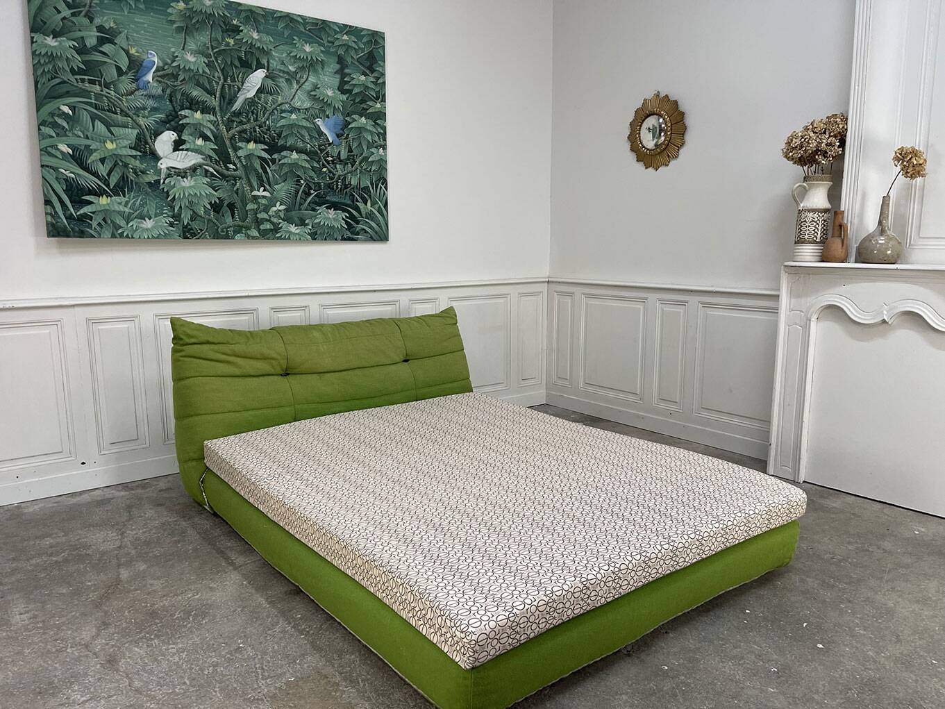 Vintage Green Togo Bed