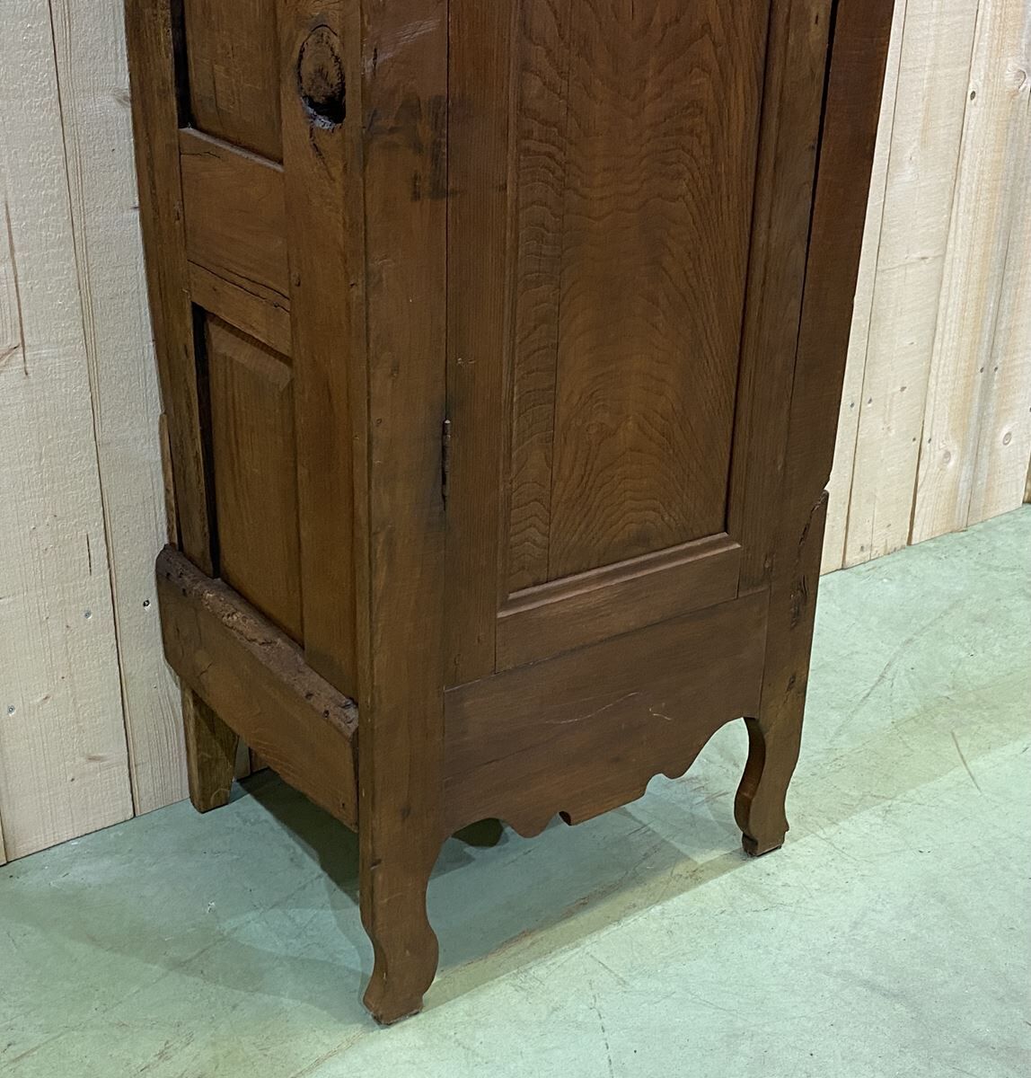 Chestnut maker - early 20th century