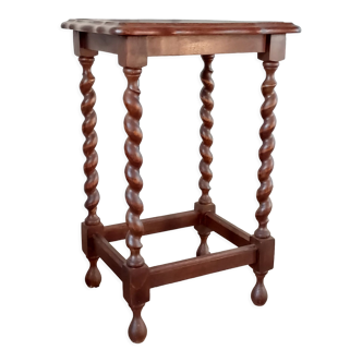 Turned wooden harness