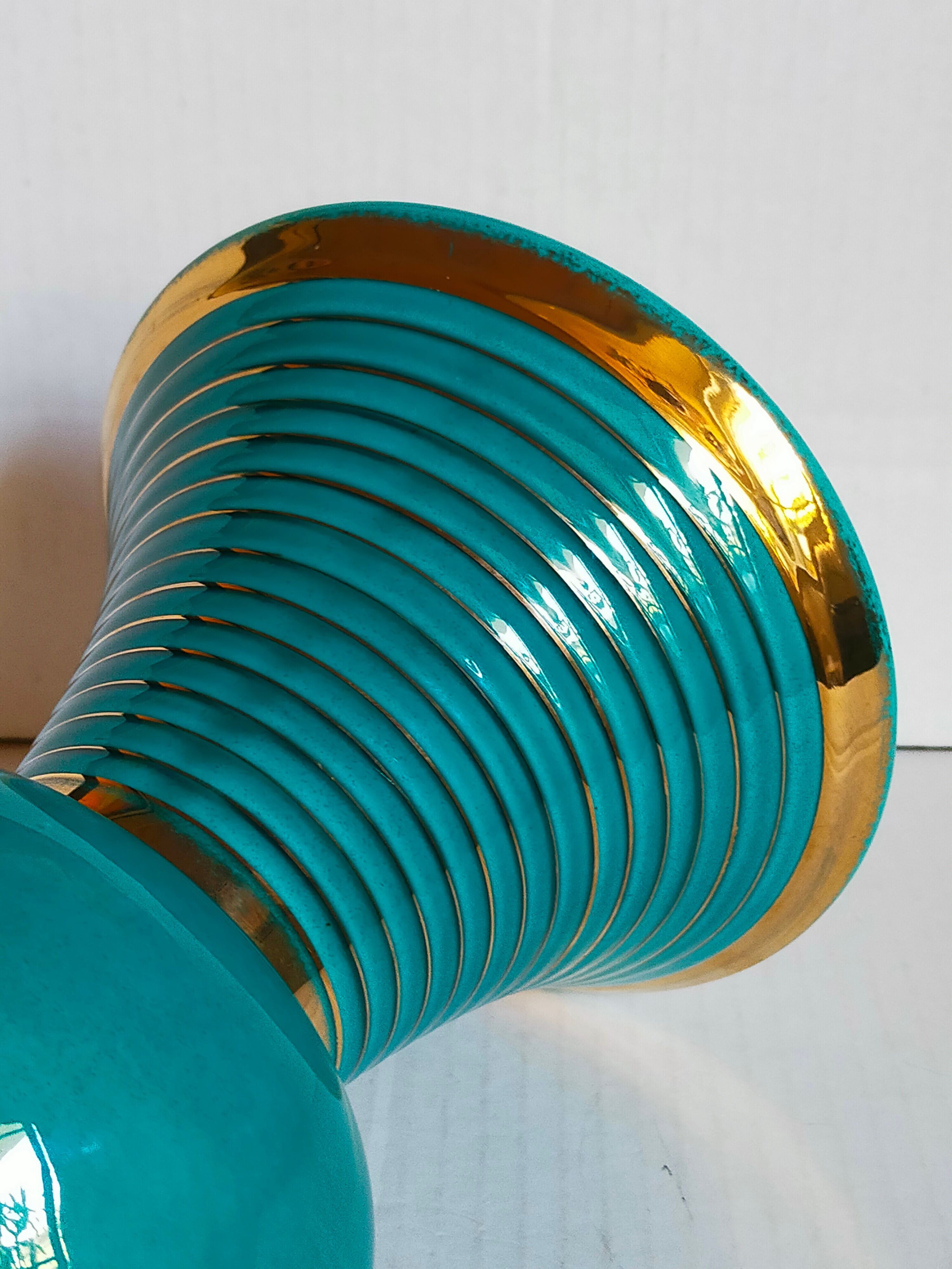 Art-deco vase in green and gold slip