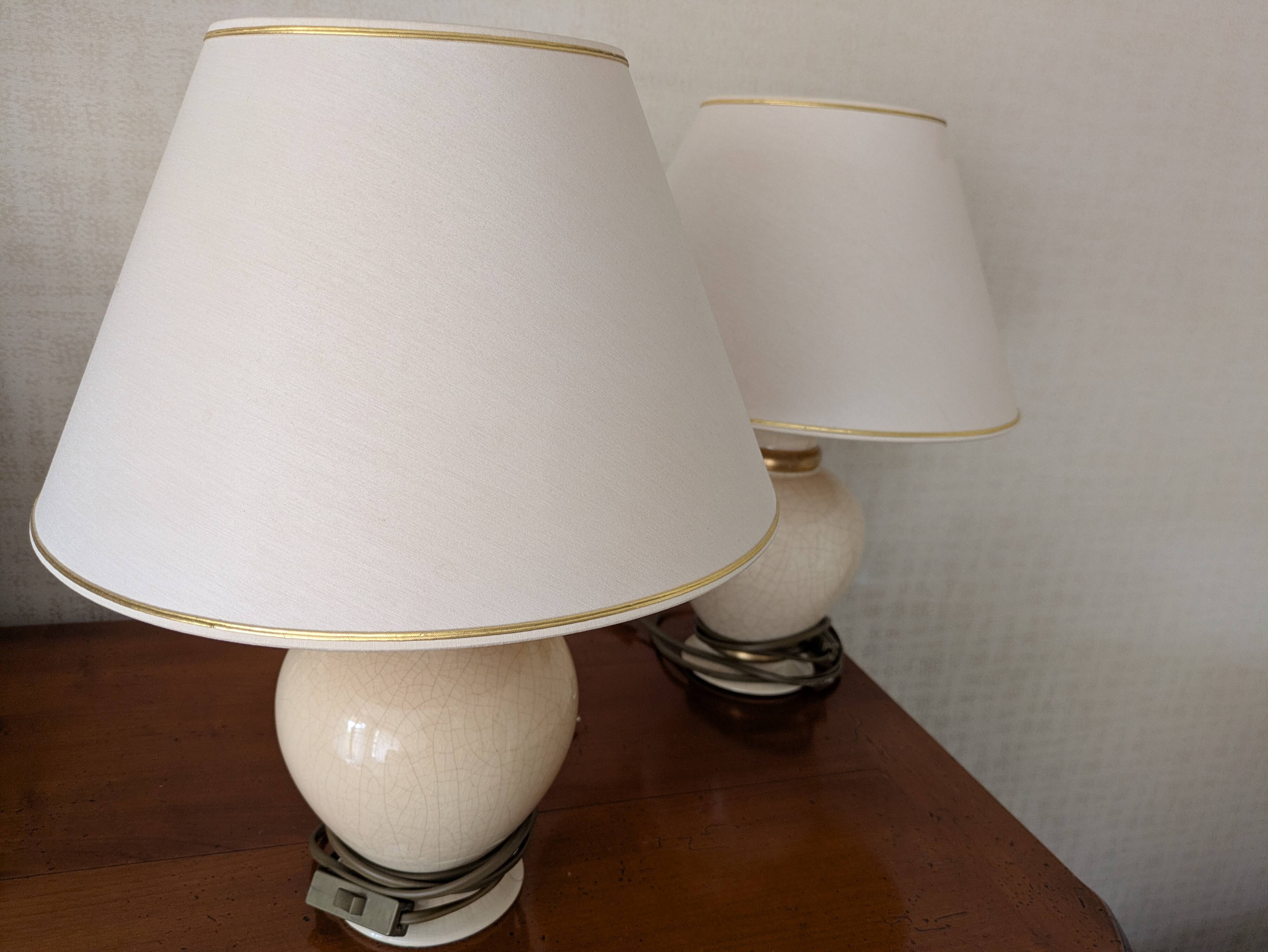 Set of 2 Crackled Ceramic Table Lamps with Gilding – Maison Le Dauphin