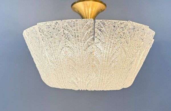 Barovier & Toso. Grand plafonnier/lustre de Barovier & Toso, verre de Murano, Italie, années 1960, exemplaire rare.