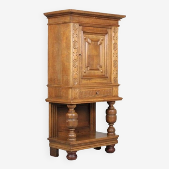 Commode à piliers Europe du nord vers 1900