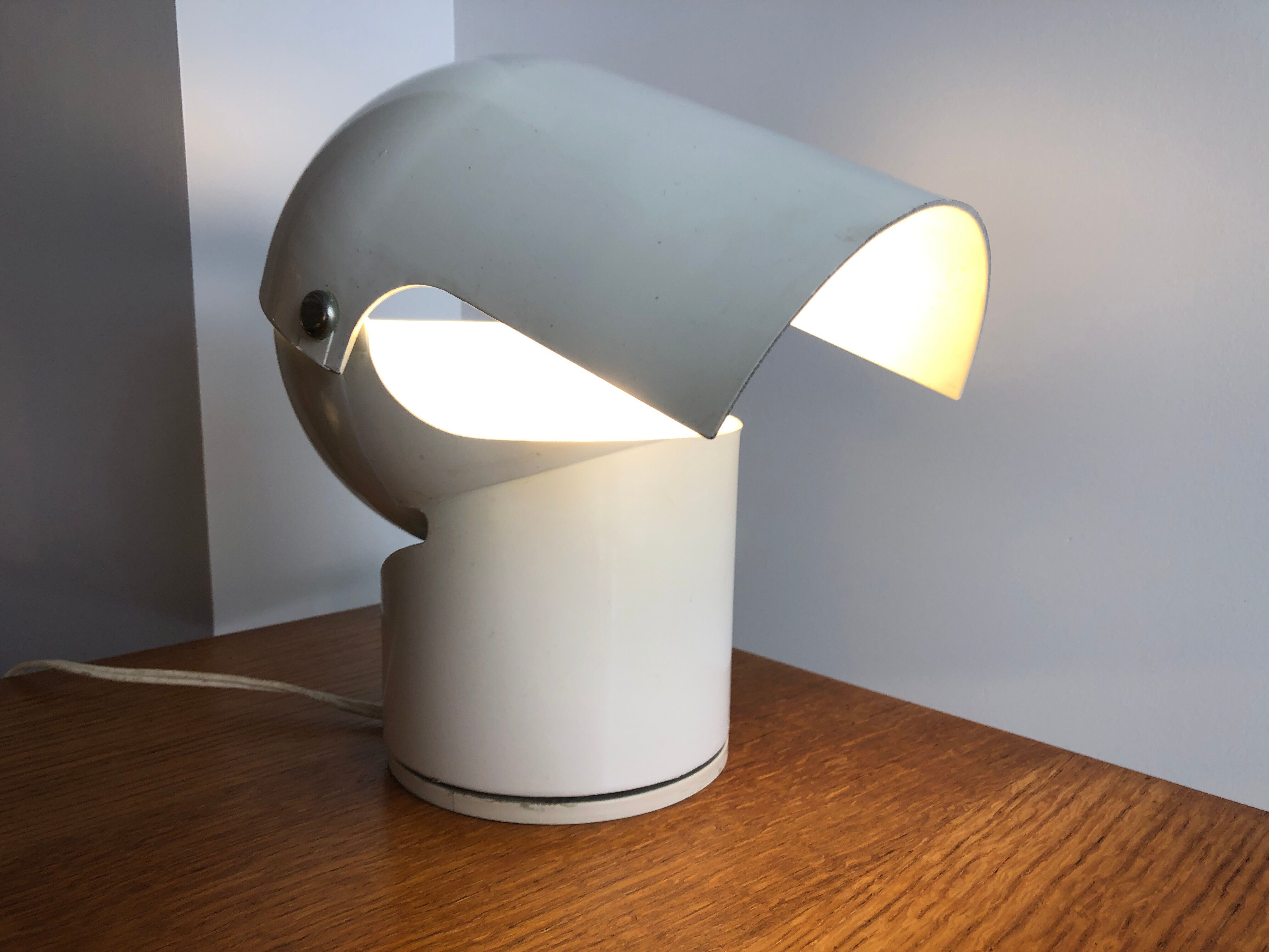 Pileino desk lamp by Gae Aulenti Artemide 1970