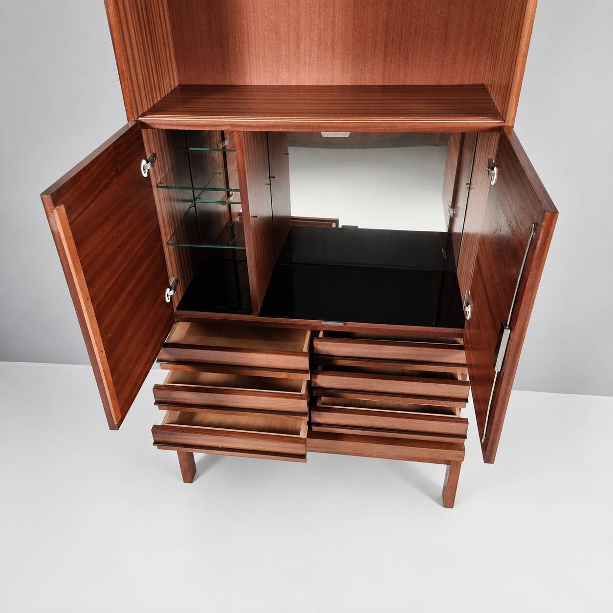 Vintage Bar Cabinet, 1970s