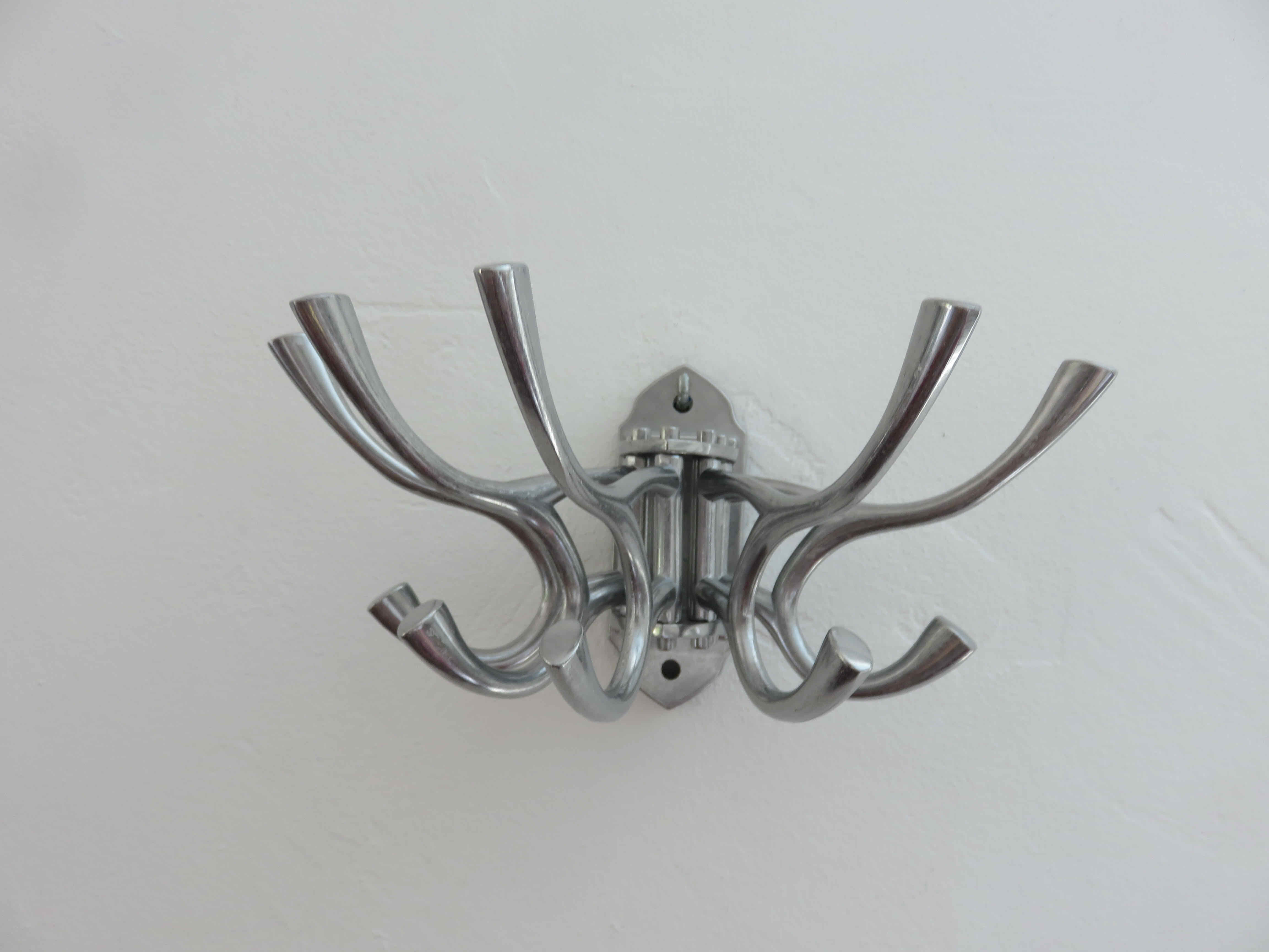 Swivel aluminum wall coat rack bistro, factory