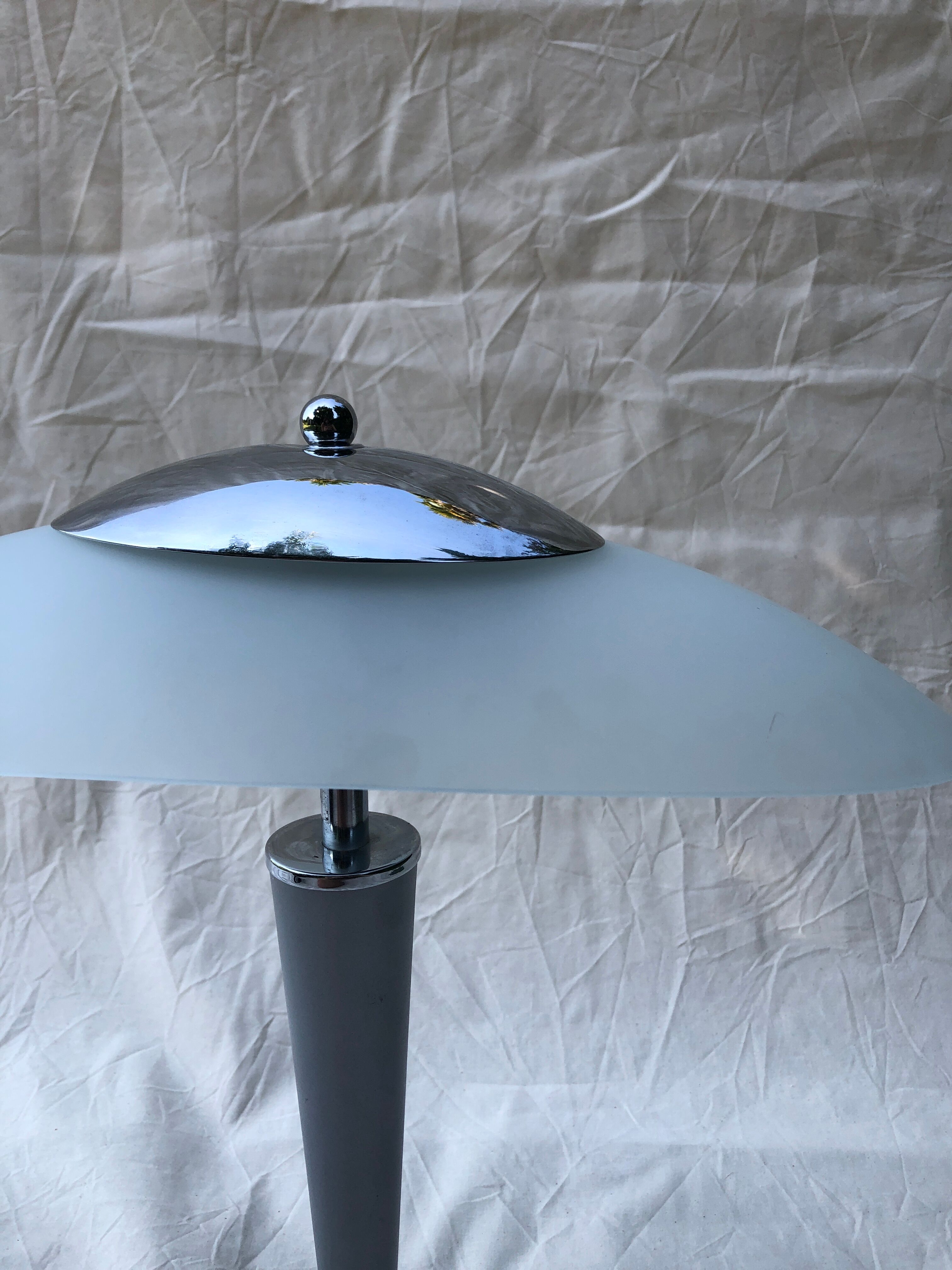 Unilux mushroom desk lamp
