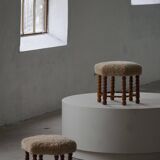 Pair of Danish oak stools from the mid-century with hexagonal seat and turned legs, 1950s.