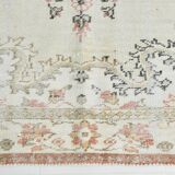 6x9 Persian Classic Cream & Black Vintage Rug, 183x287Cm
