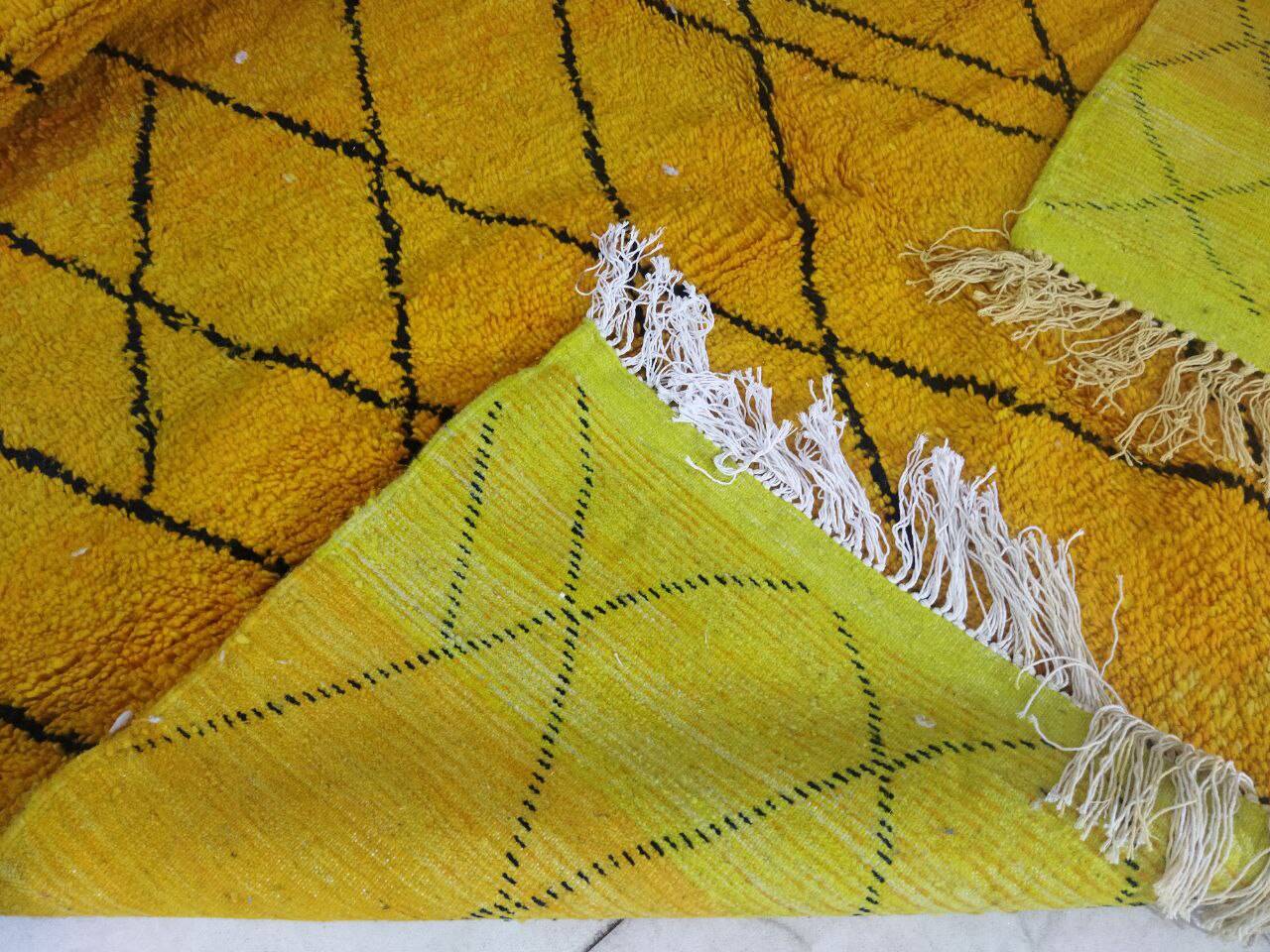 Handmade Moroccan Berber rug 290 X 195 CM