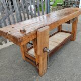 Carpenter's workbench