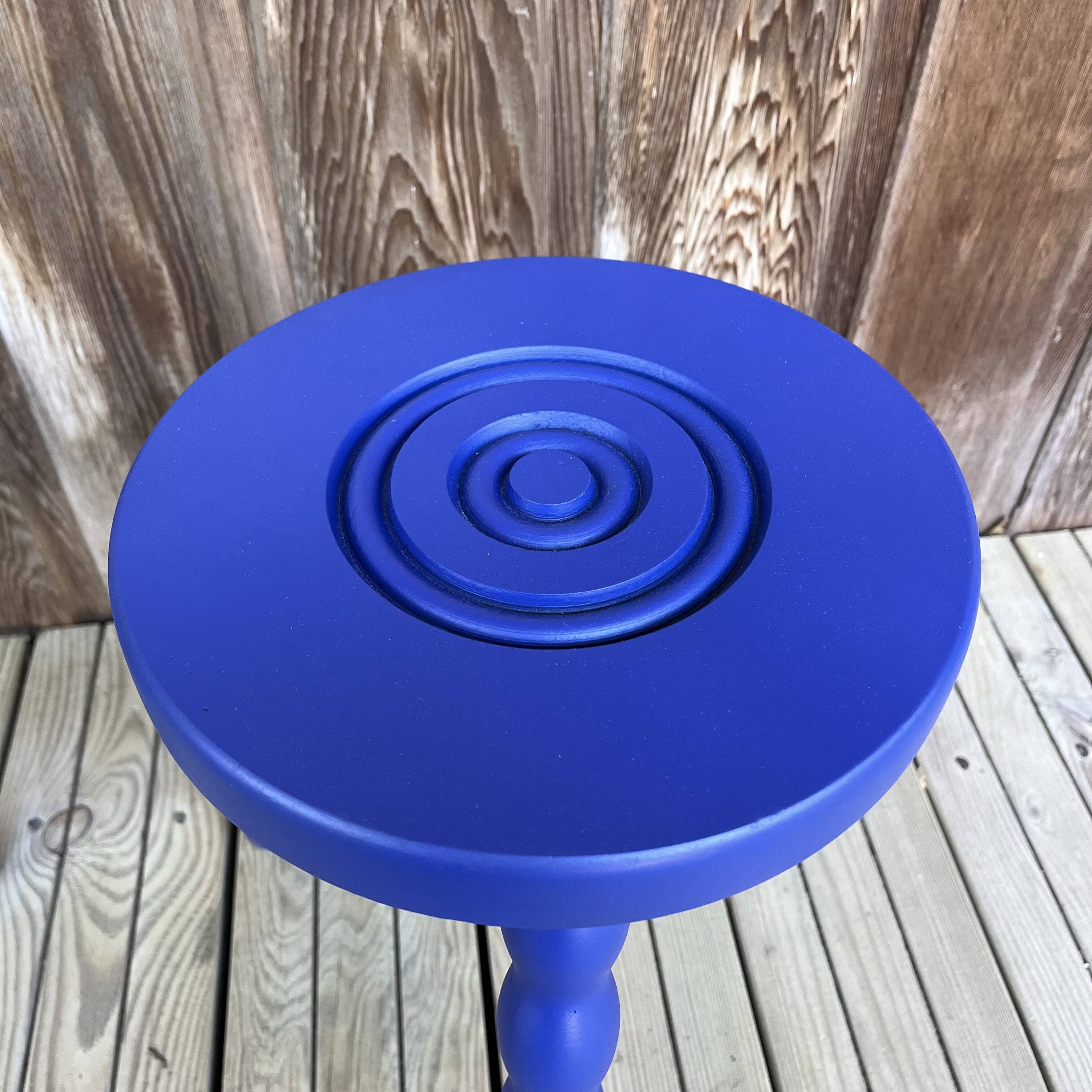 Pair of twisted stools or tables