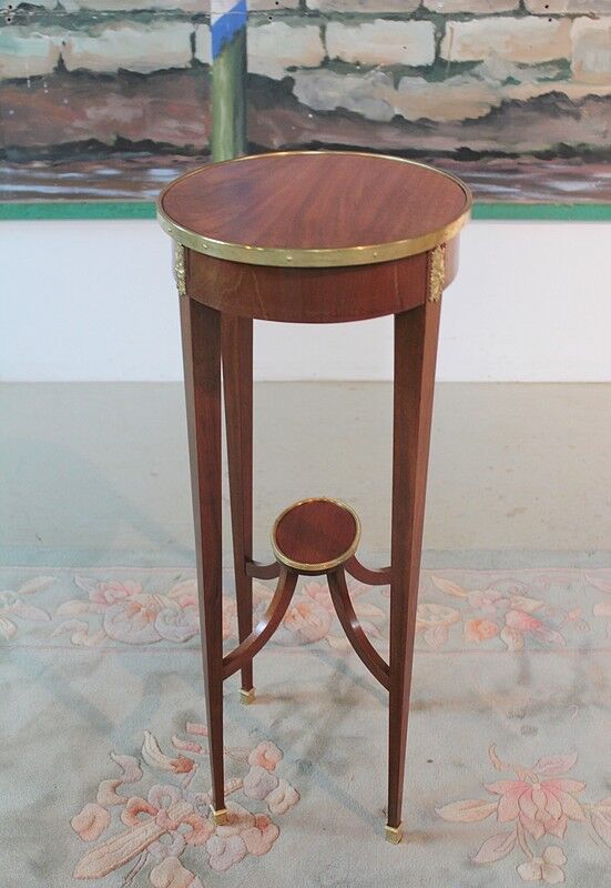 Table-desserte style Louis XVI en acajou XXème