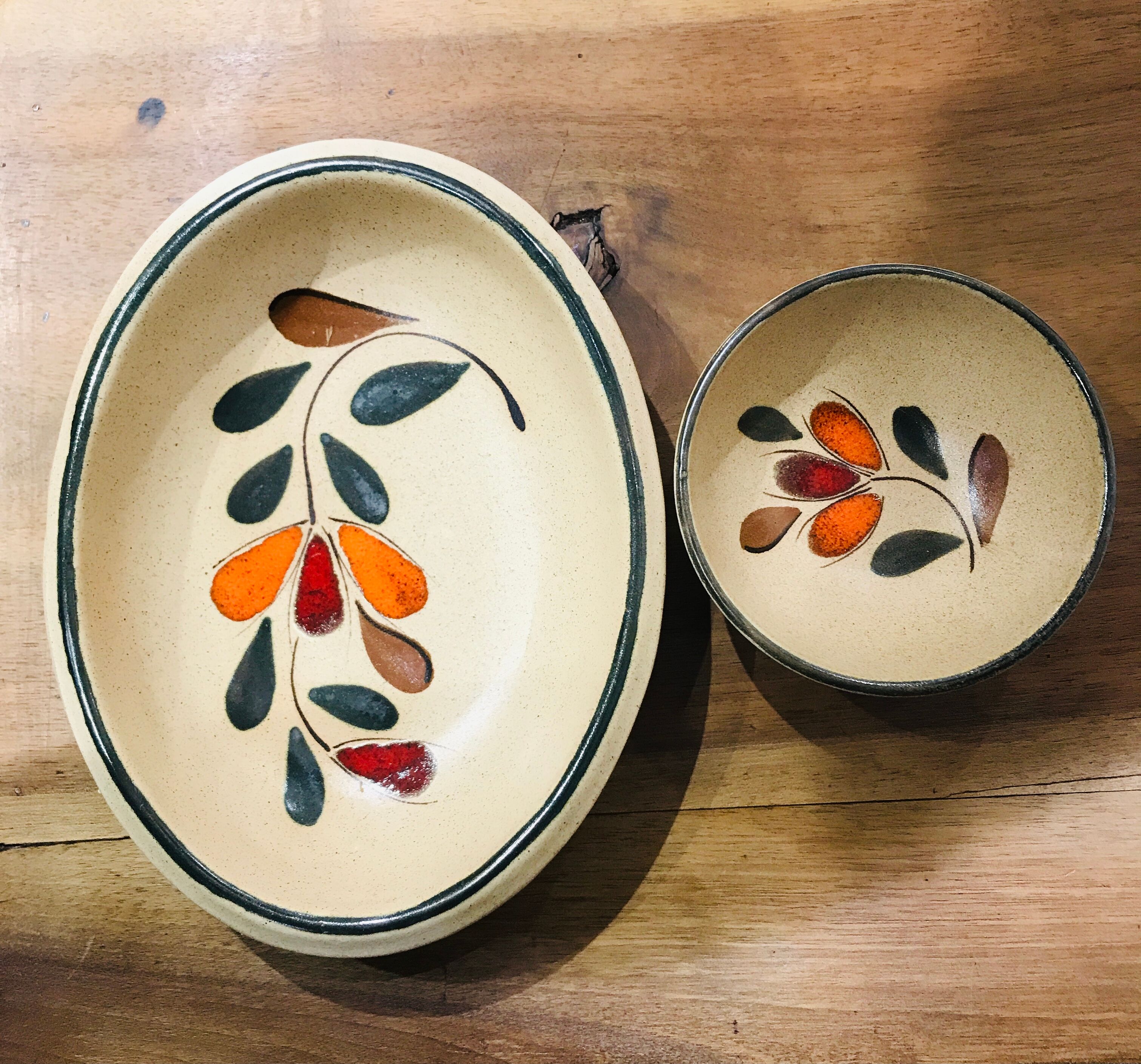 St Clément ravier and ceramic cup set