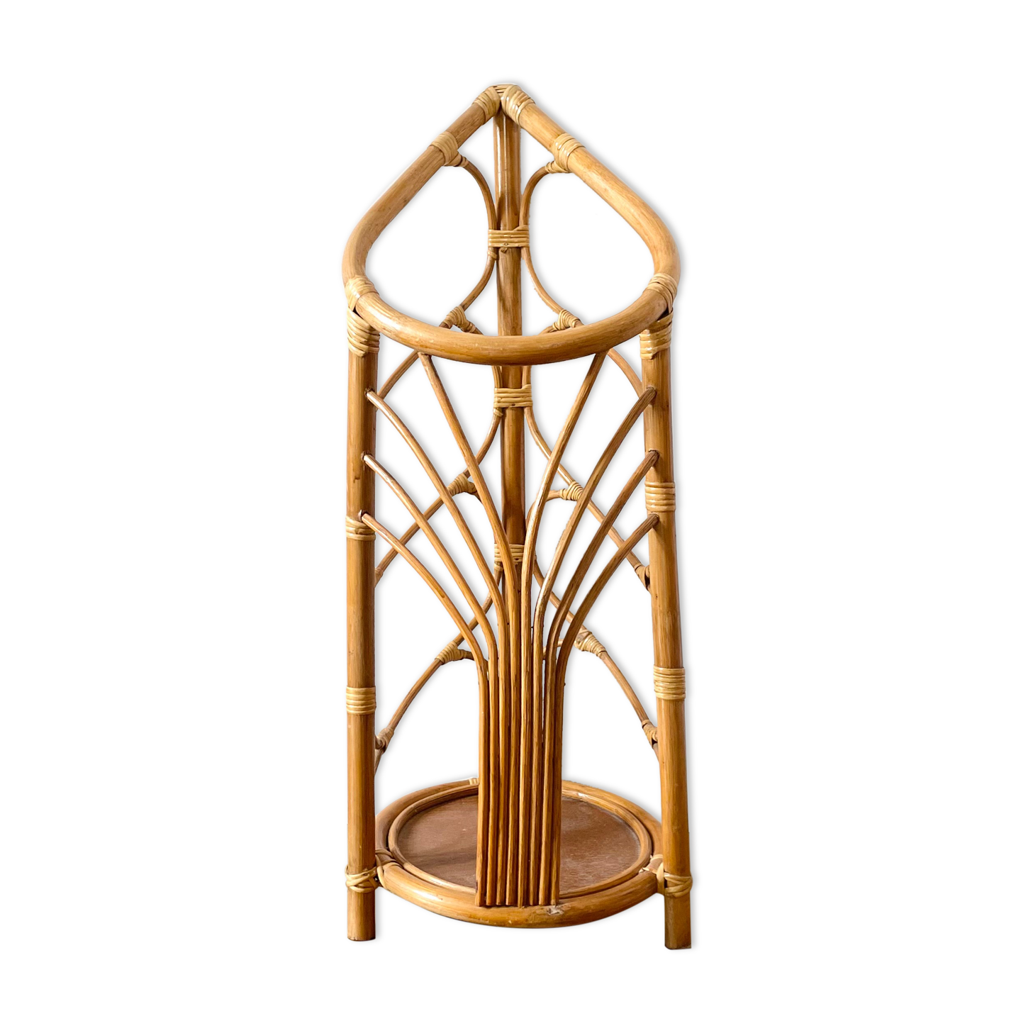 Rattan umbrella holder