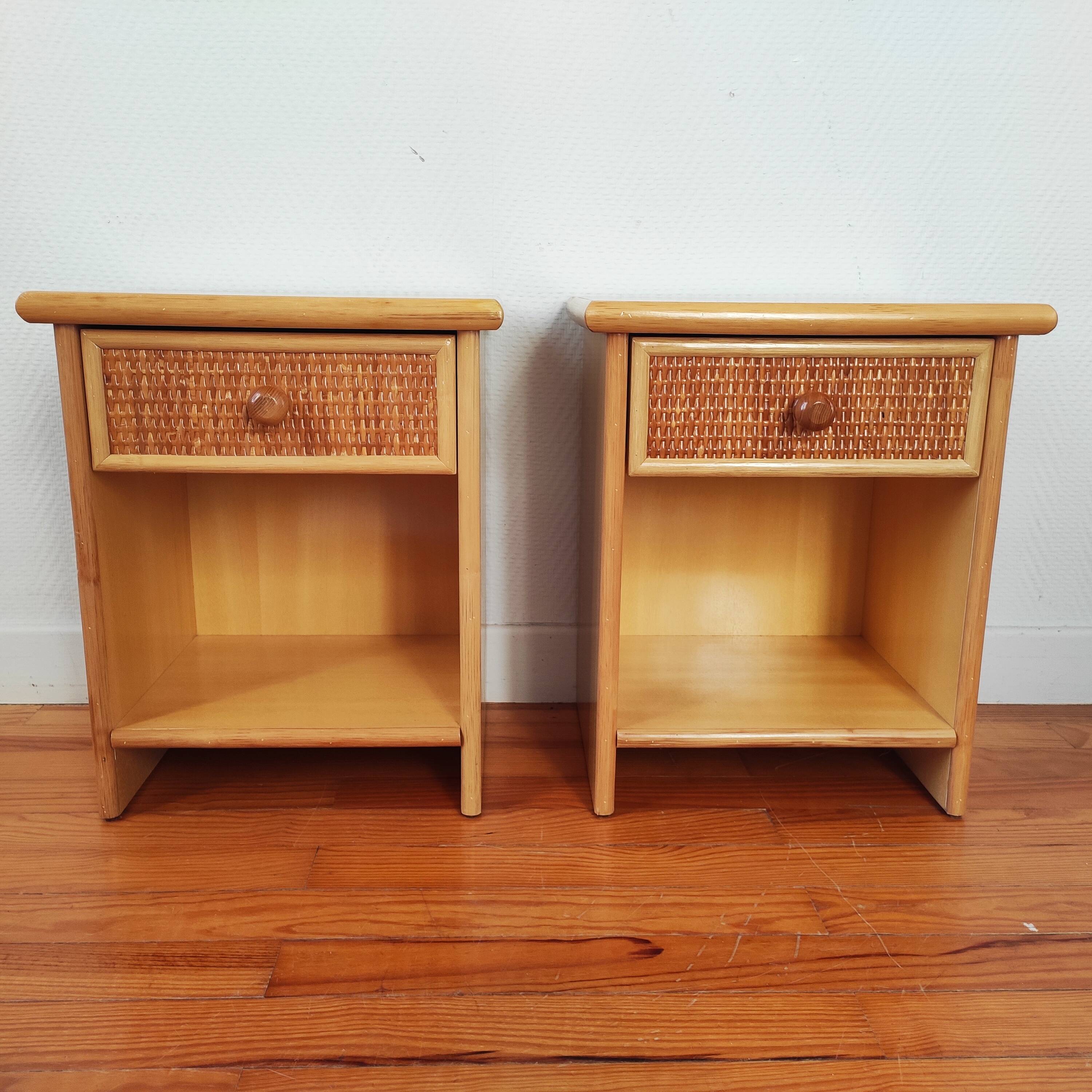 Pair of vintage bedside tables in wood and rattan.