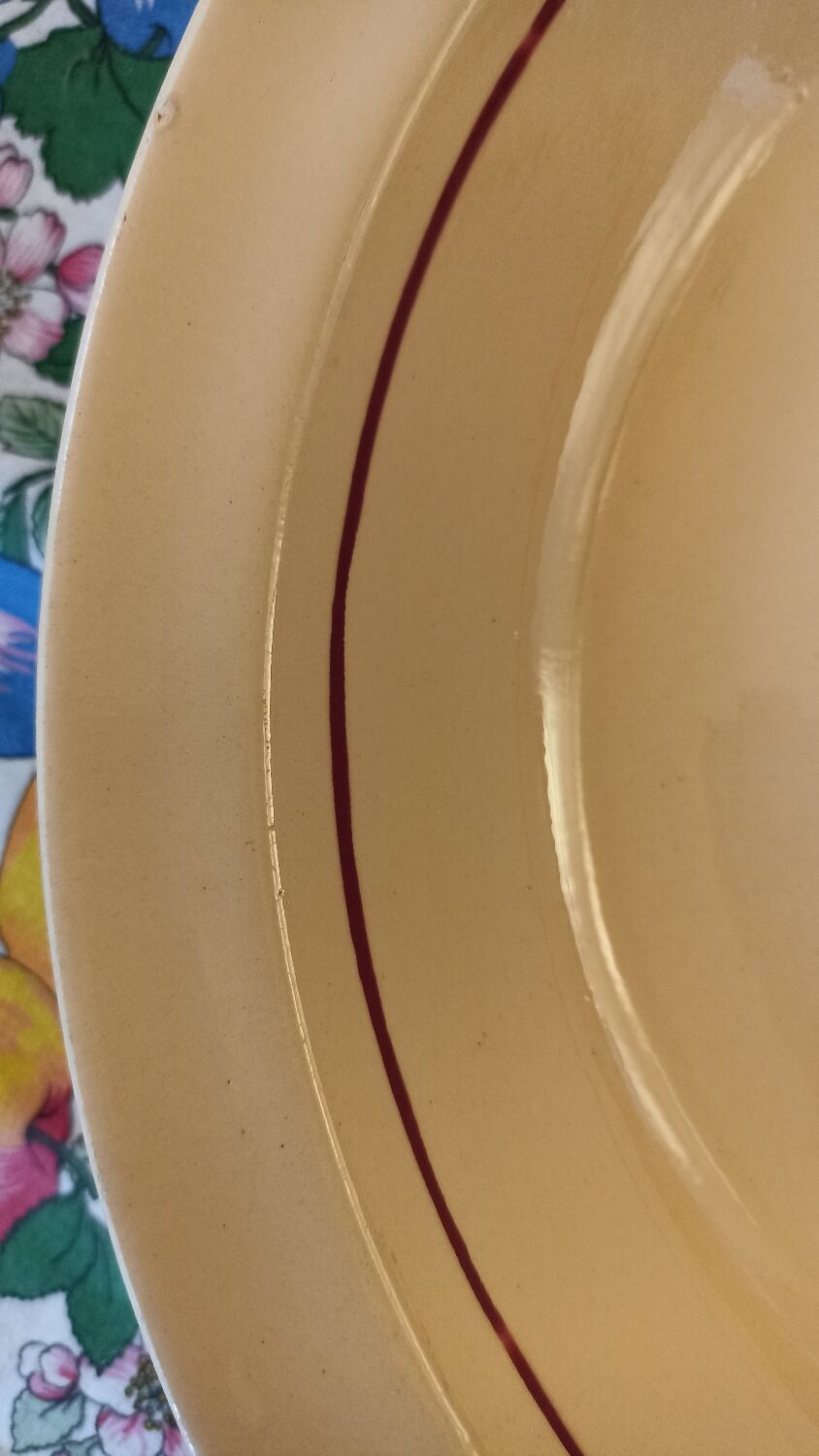 Fenal Badonviller hollow dish, Francine model