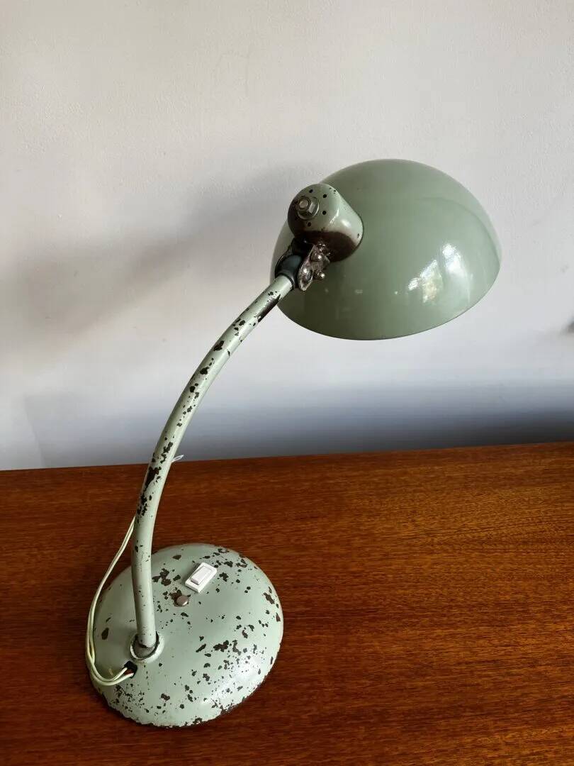 Lampe de bureau Bauhaus – vert pastel