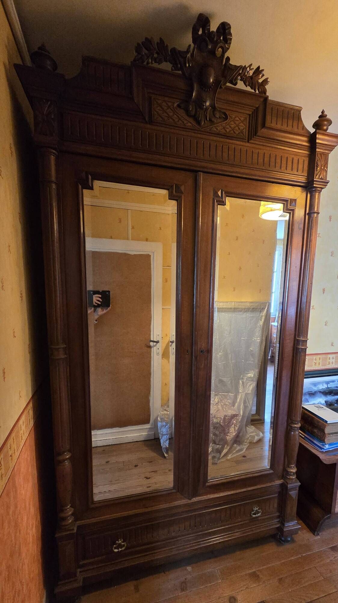 Large antique wardrobe in the style of Henri II / Neo-Renaissance – late 19th century