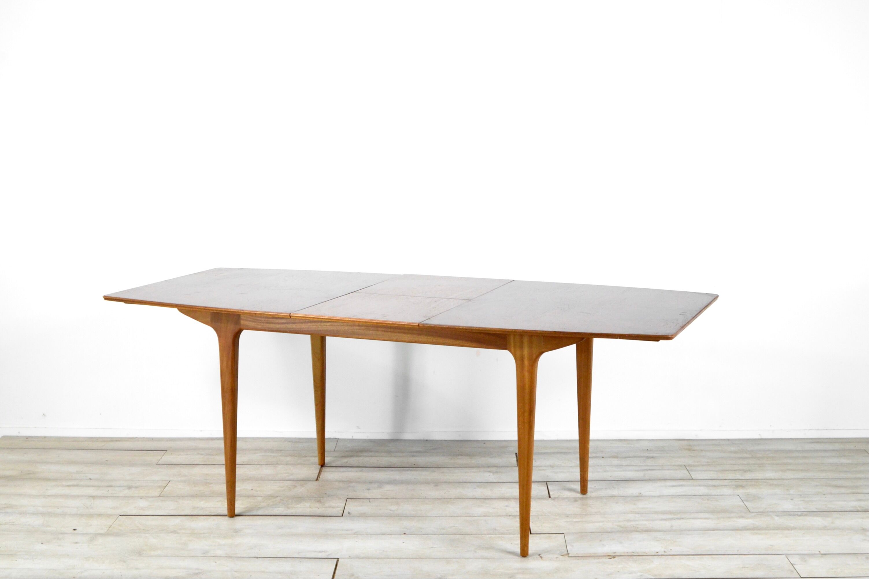 Midcentury Mcintosh Extending Table in Stunning Teak.  Modern / Retro / Danish style.