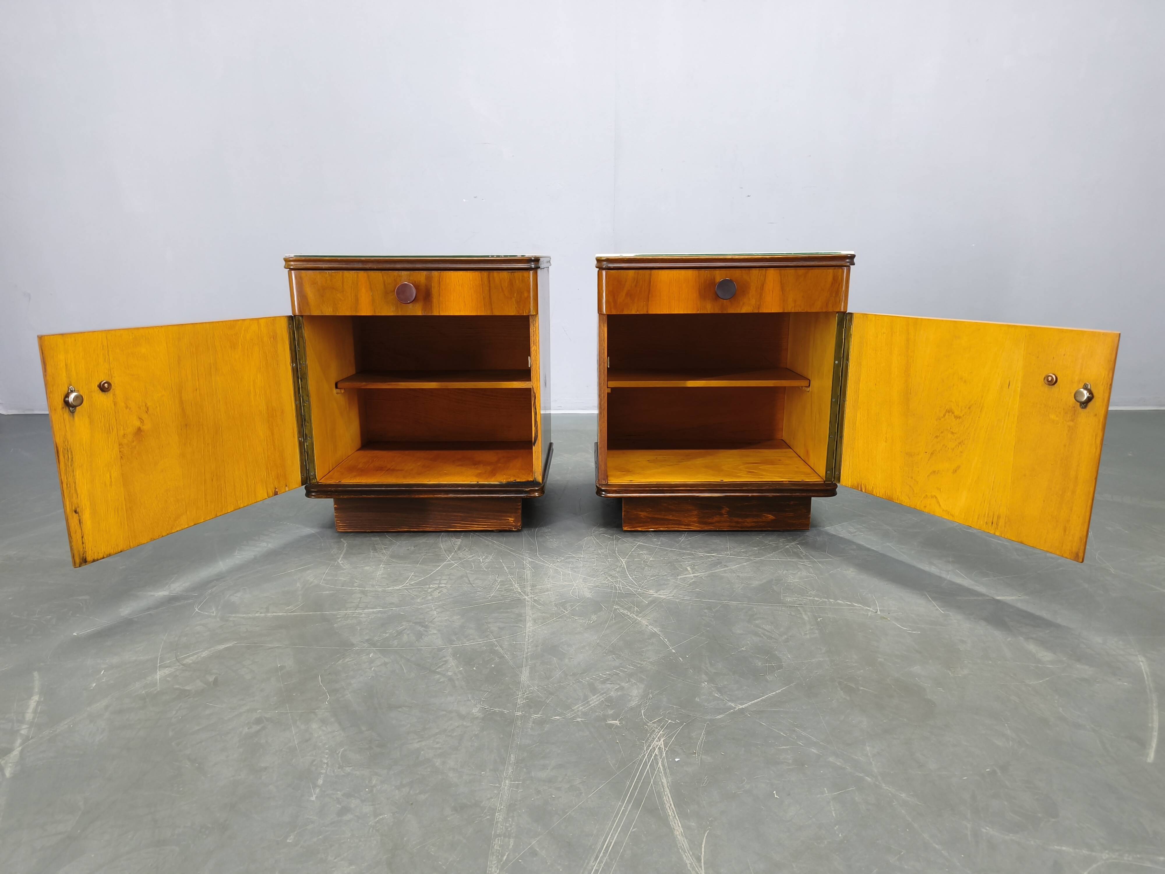 Pair of Mid-Century Walnut Nightstands with Glass Tops, 1950s