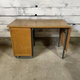 Children's desk with extension