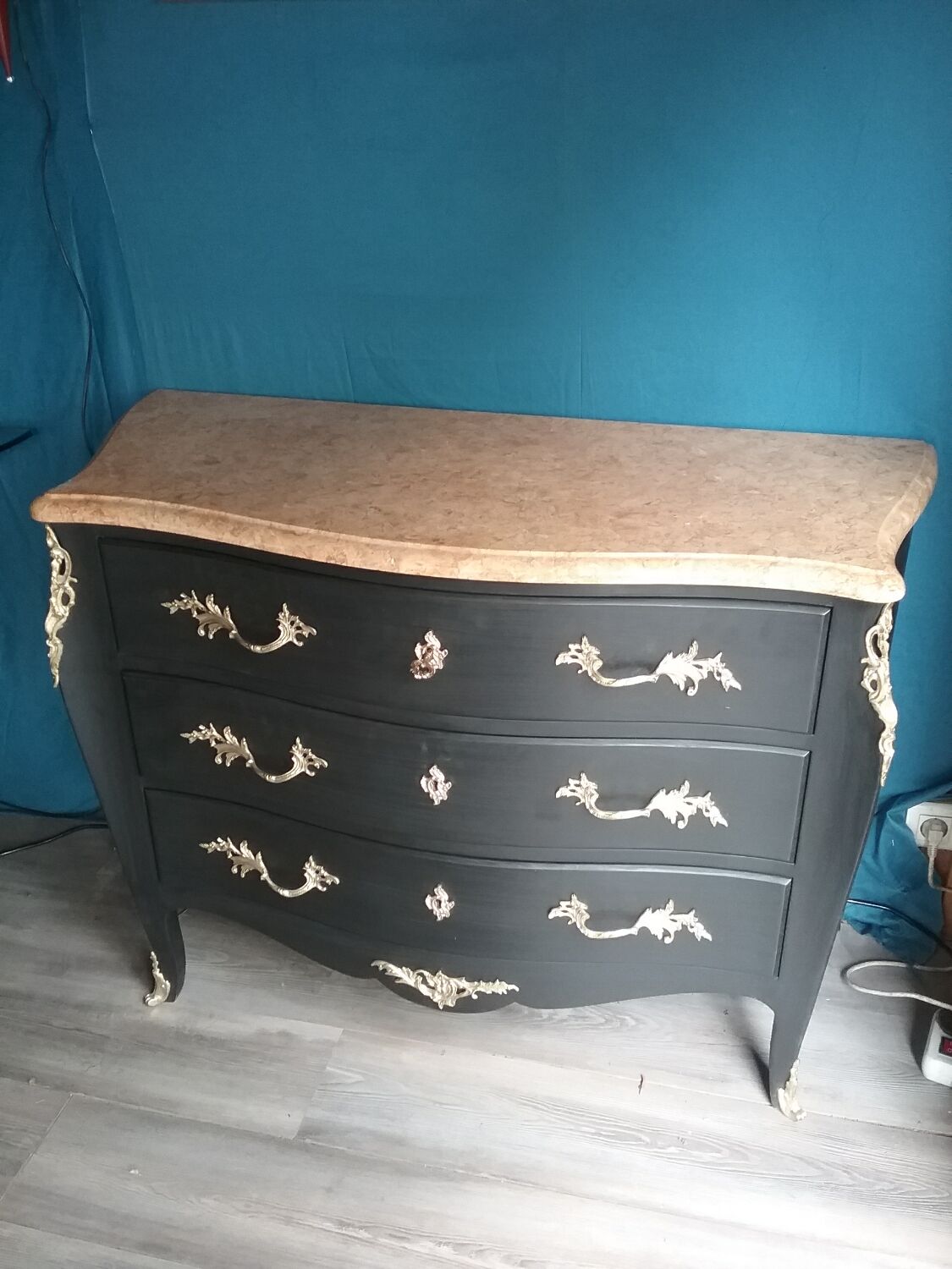 Chest of drawers Louis XV style black