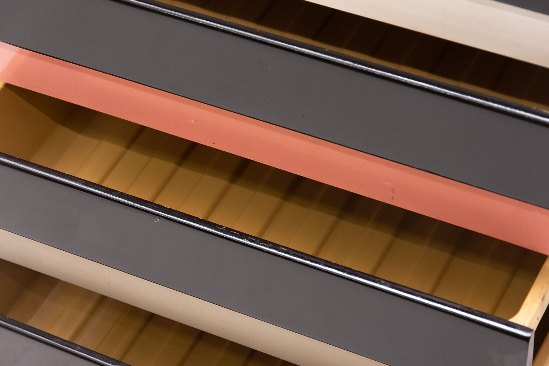 Enfilade U-460 par Jiří Jiroutek pour Interiér Praha