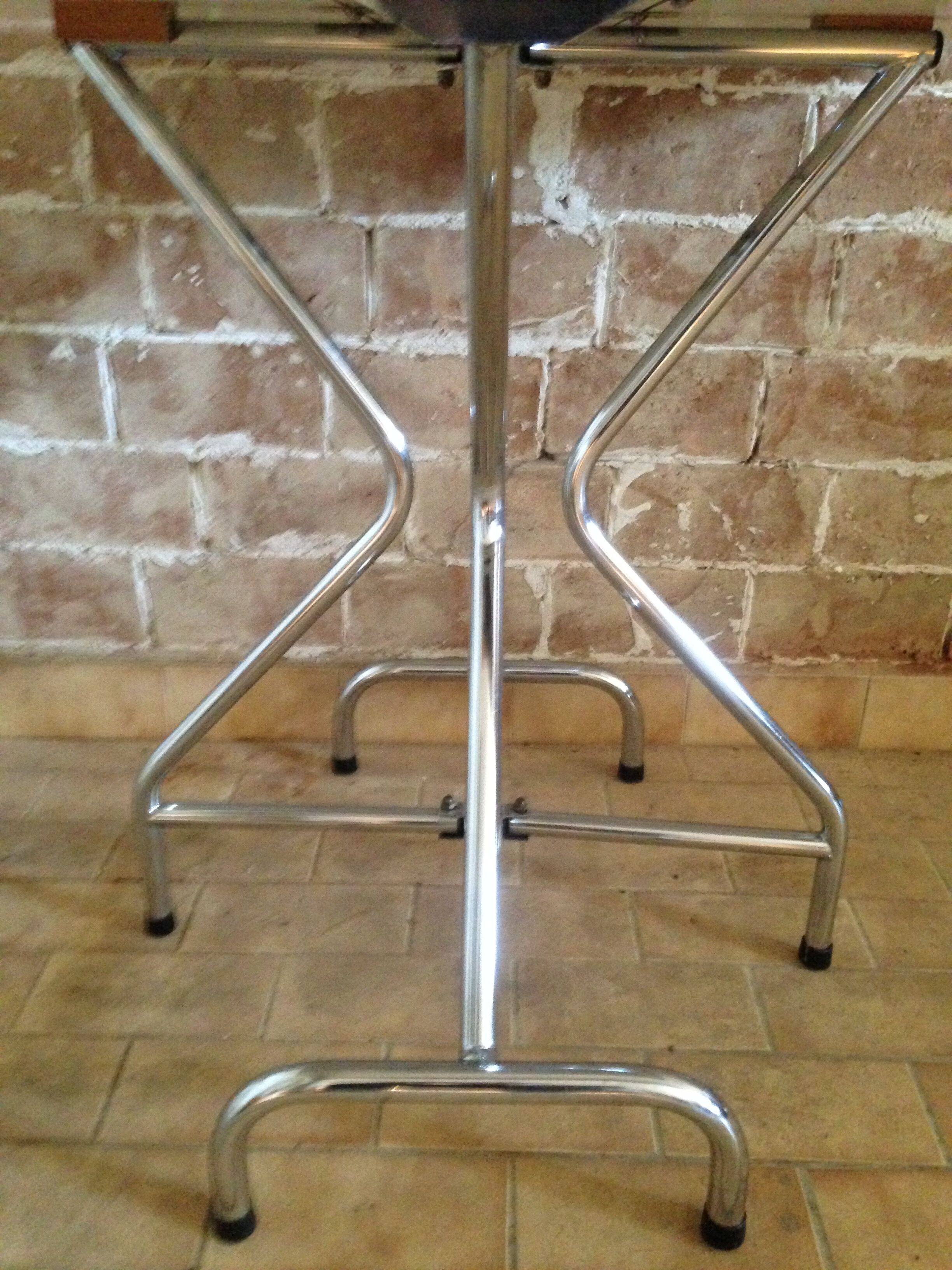 Vintage shapeica folding table and chrome feet 60/70