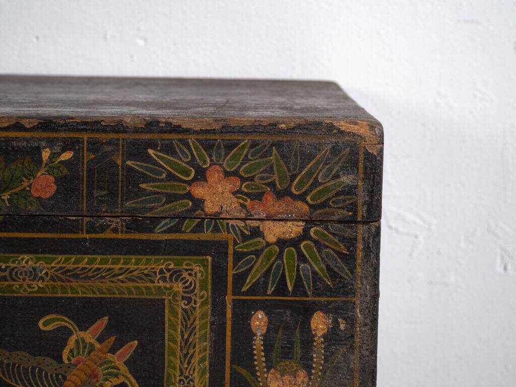 Antique Chinese chest painted in pine wood – China, circa 1900