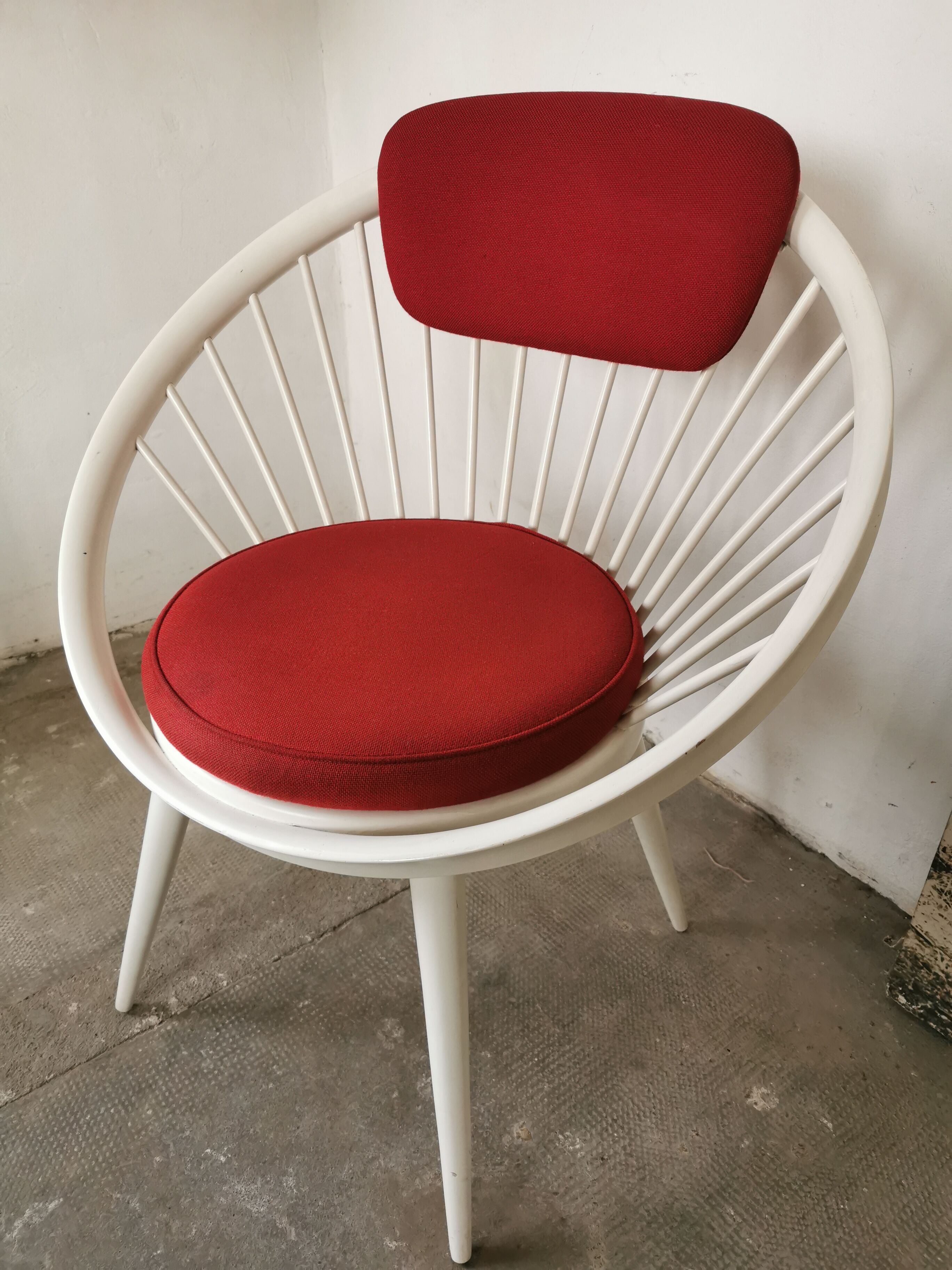Swedish armchair circle Yngve Ekström, white and red