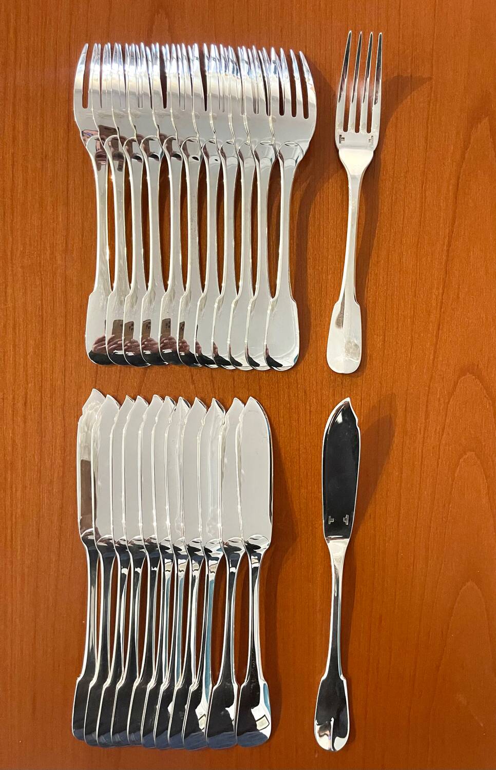 Christofle cluny 12 fish cutlery (24 pieces) near new condition