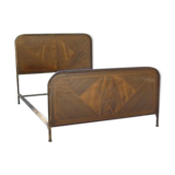 Metal bed