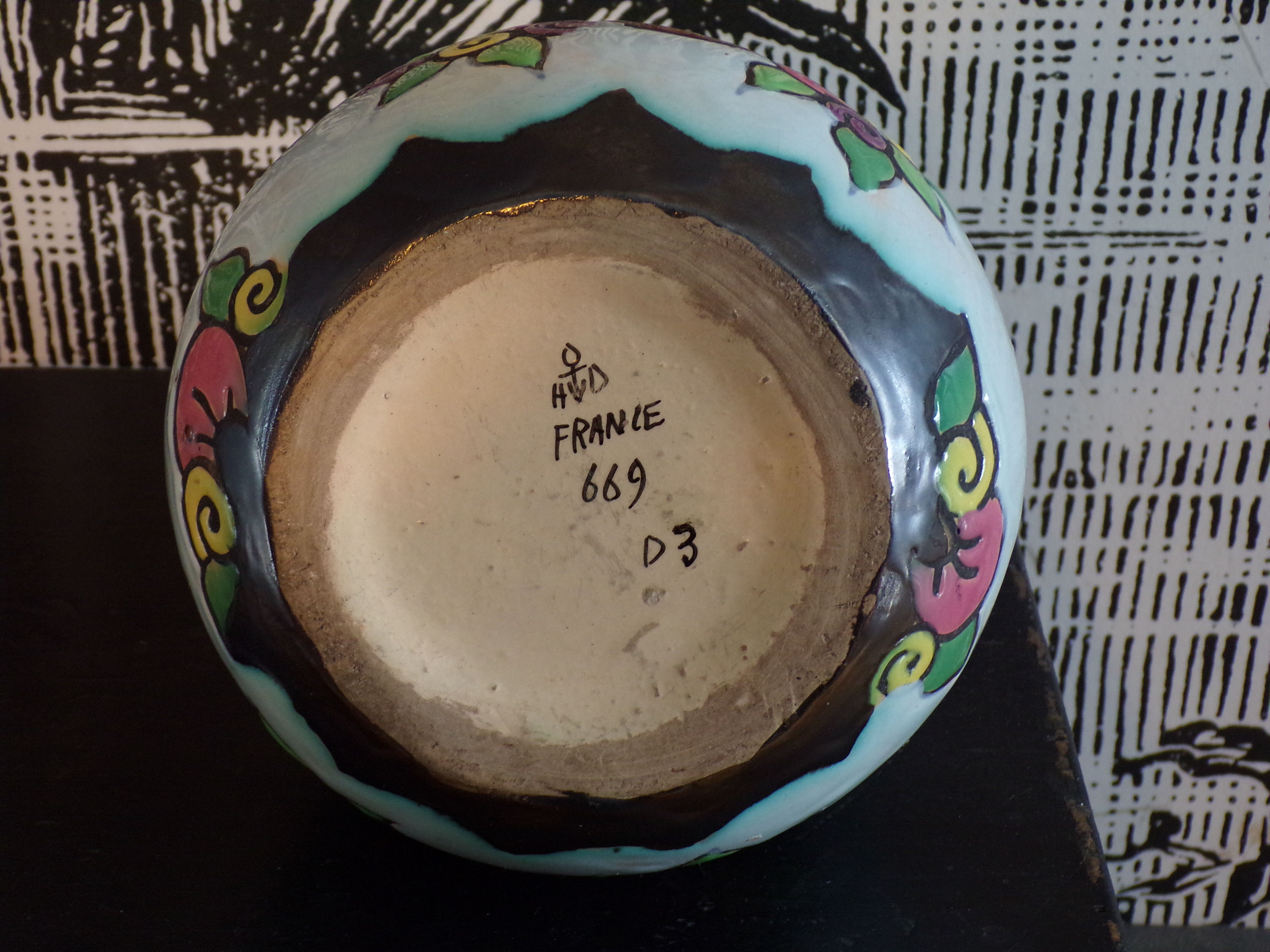 Art Deco vase Henri Delcourt