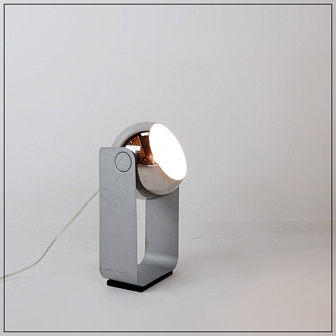 Dutch table lamp 'eyeball' for Massive - 1990s