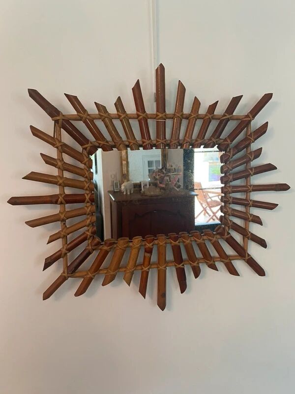 Miroir soleil en bambou et rotin, années 1950