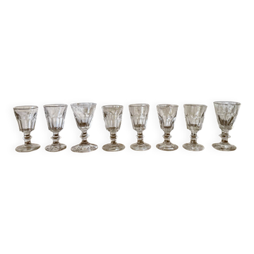 Petits verres anciens