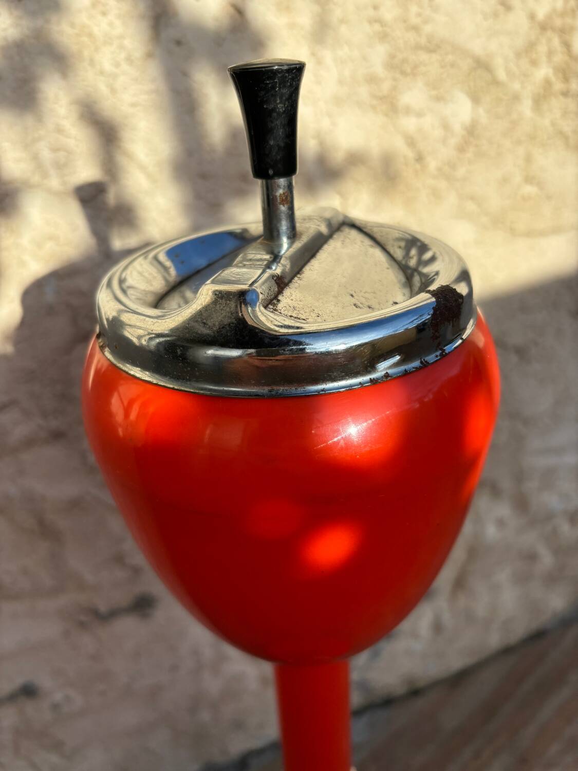 Vintage space age orange ashtray (1970s)