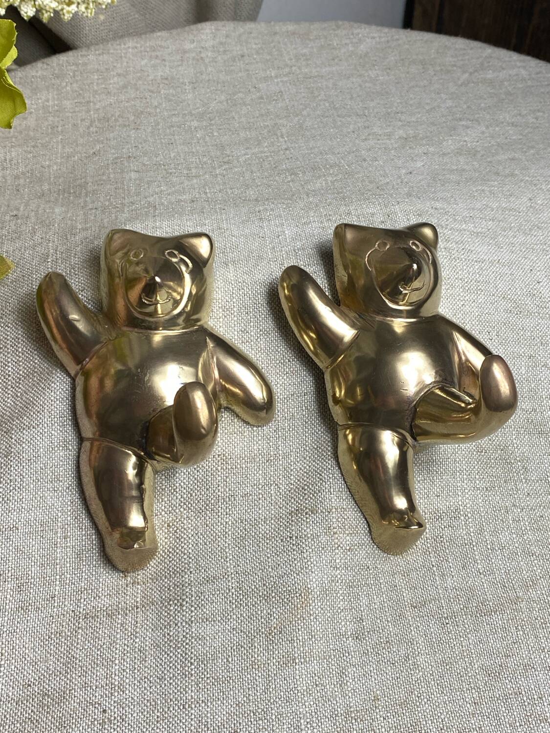 Solid brass panda-shaped wall hooks