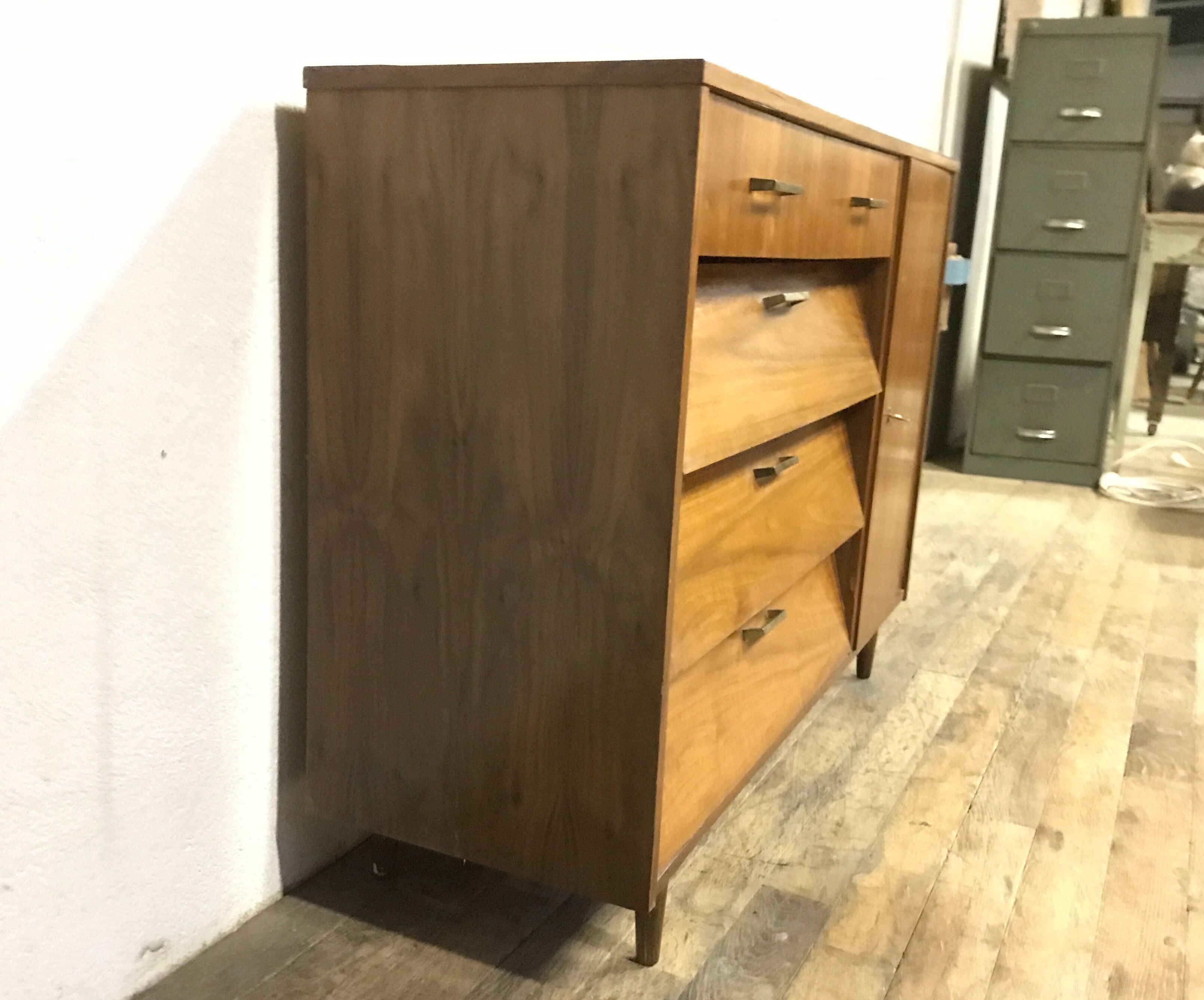 Vintage teak chassure furniture 1960