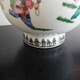 Polychrome Chinese vase