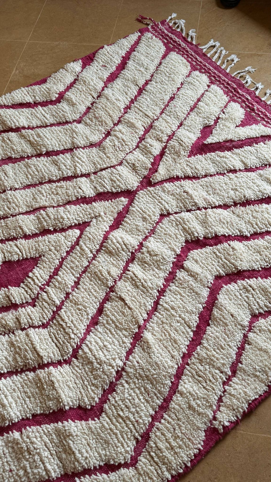 Tapis Beni Ouarain 251 x 157 cm "Nora"