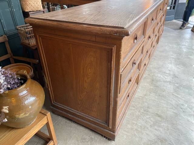 Trade furniture