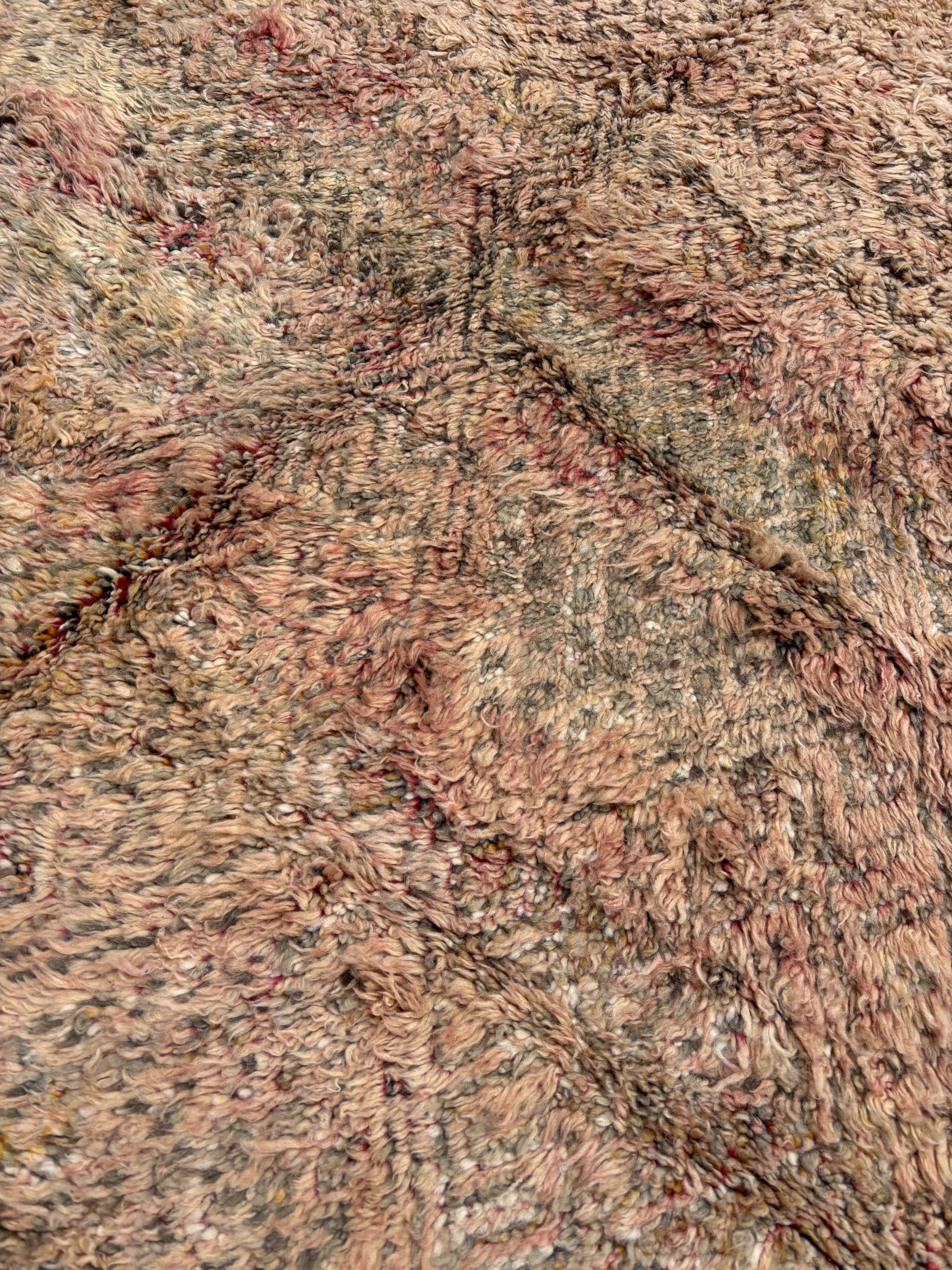 Vintage Moroccan Berber rug from Boujad