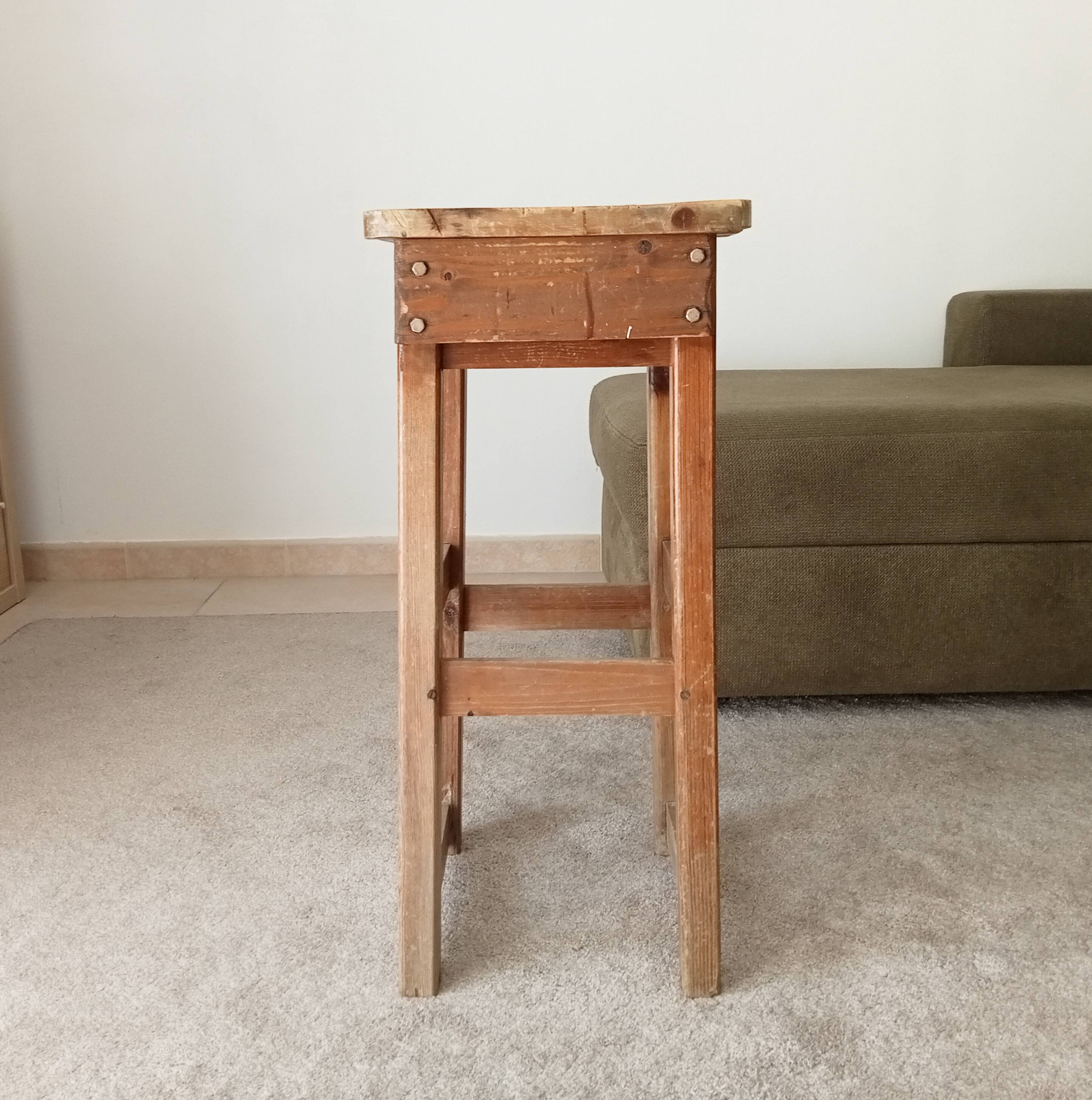 Tabouret ancien de peintre