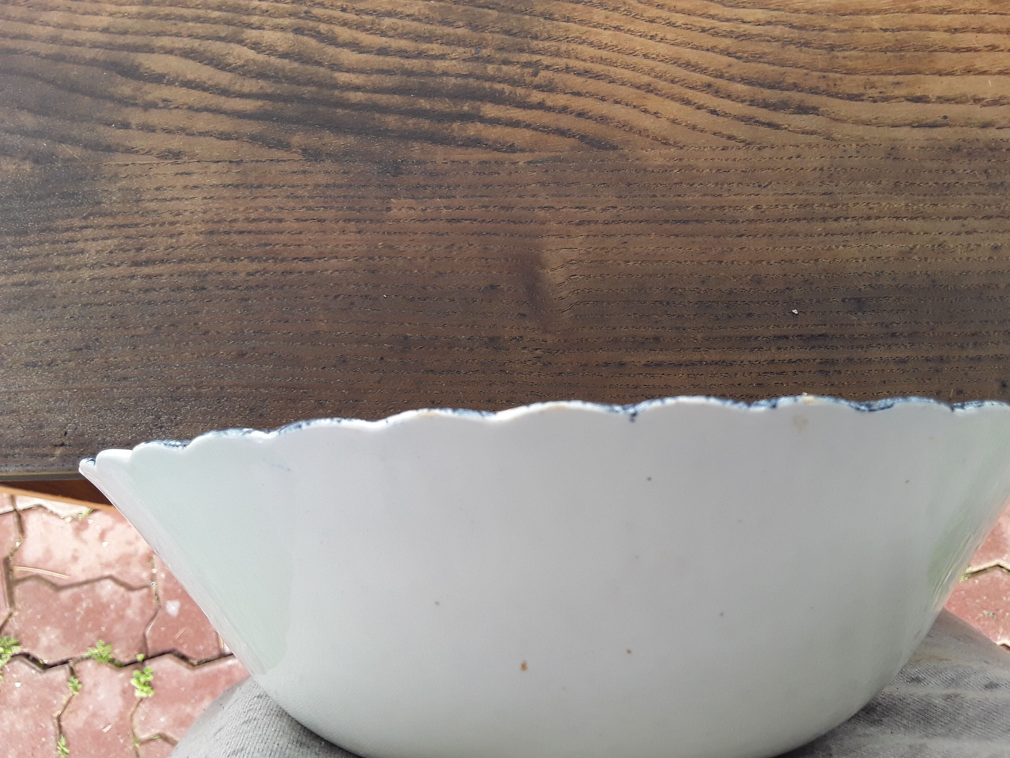 English faeble dessert service