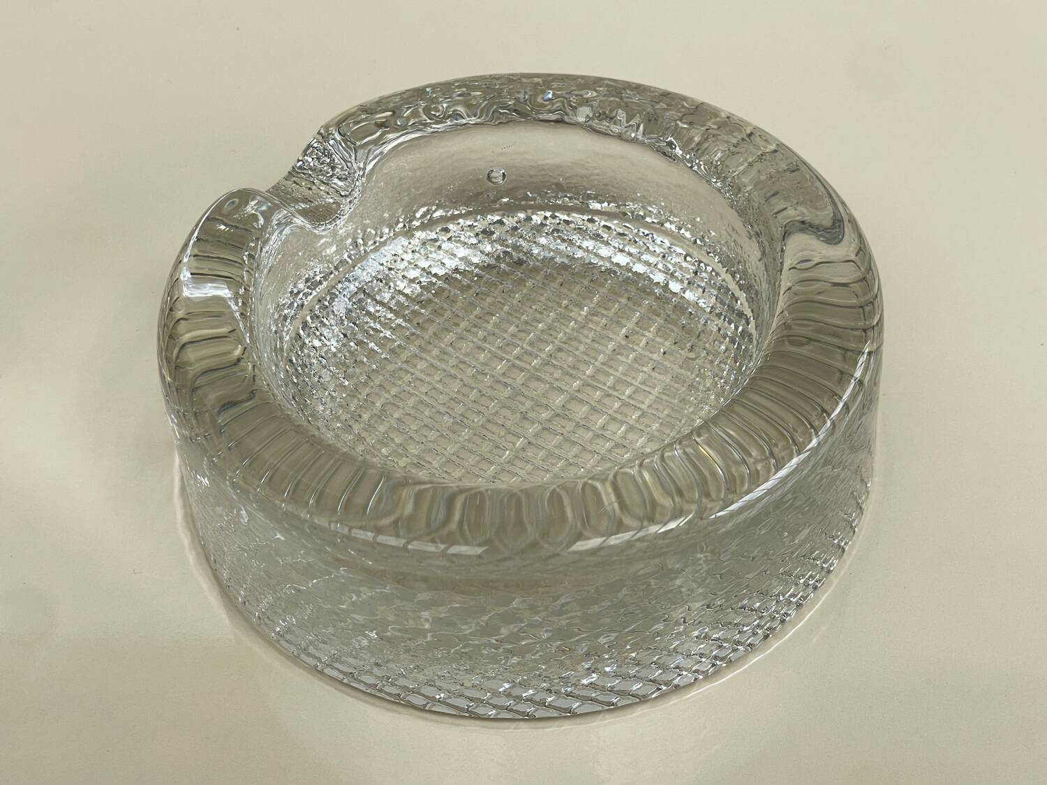 Vintage ashtray in brutalist glass/nordic design
