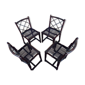 Lot de quatre chaises