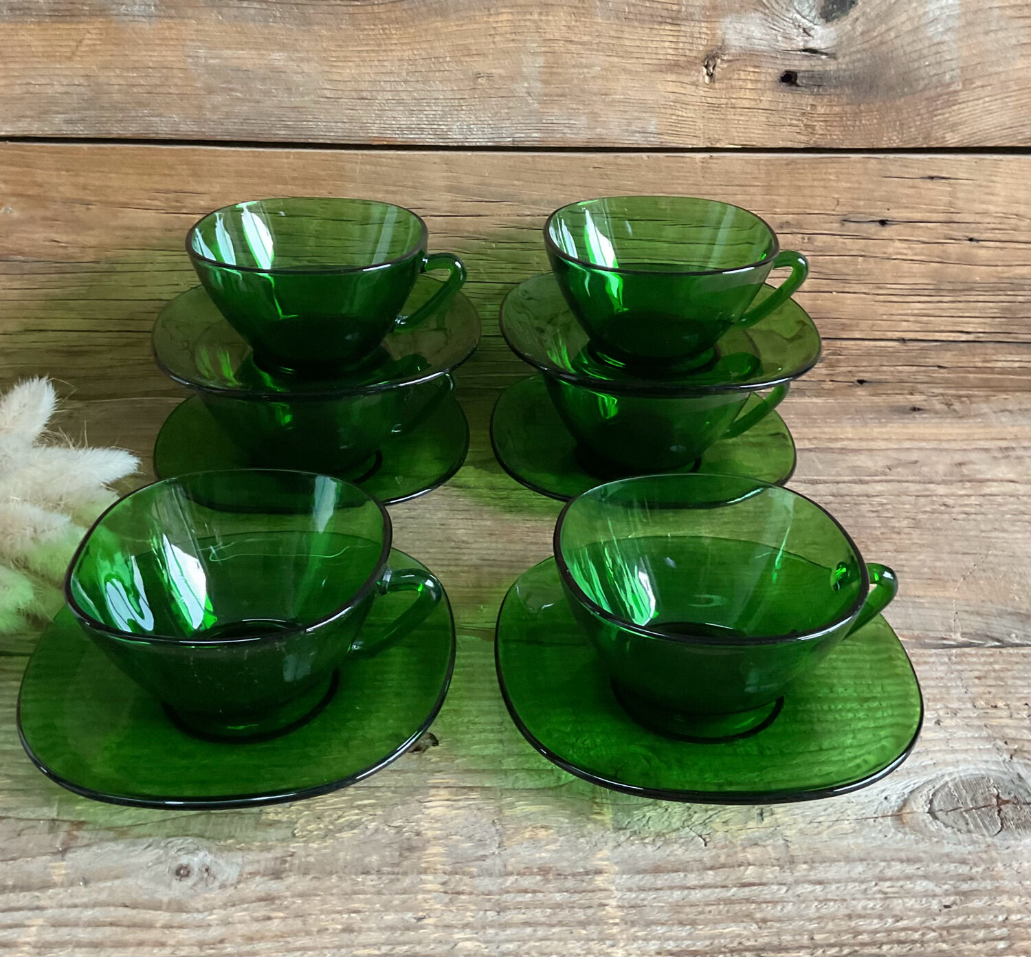 6 green VERECO cups